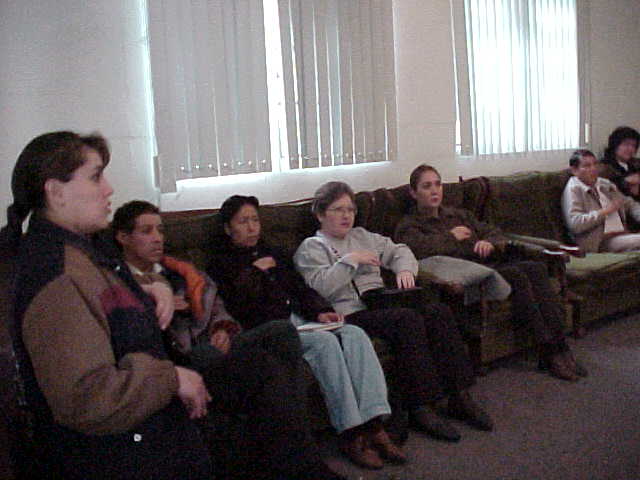 amvc007s.jpg (32961 bytes)